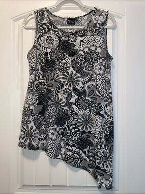Black & White Patterned Tank Top - PM